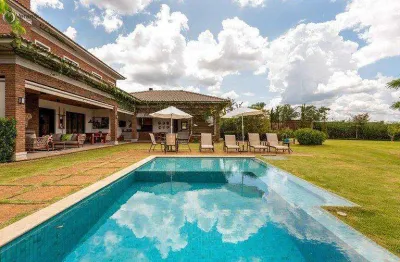 Casa decorada e mobiliada à venda no condomínio fazenda dona carolina – itatiba/sp – 4 suítes, piscina e espaço gourmet