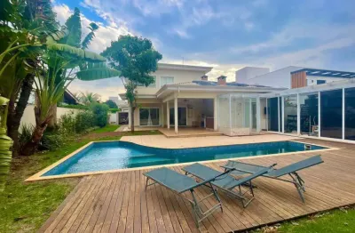 Casa de Alto Padrão à Venda no Residencial Estância Eudóxia – 320 m² | 4 Suítes, Lazer Completo