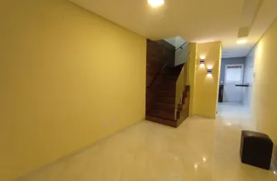 Sobrado  disponível para locação definitiva, no bairro vila caiçara, em praia grande/sp.