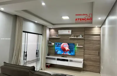 Linda casa no galo branco com 2- dormitórios planejados e cozinha!
