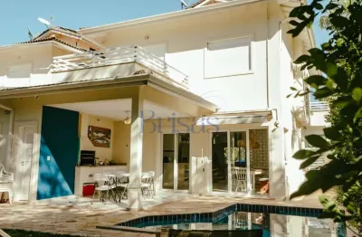 Casa em condomínio fechado com 4 quartos à venda no maresias, são sebastião  por r$ 3.100.000