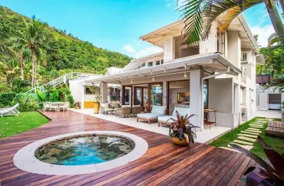 Casa com 5 quartos para alugar na alameda patriarca josé marques, 500, camburi, são sebastião por r$ 10.500 por dia