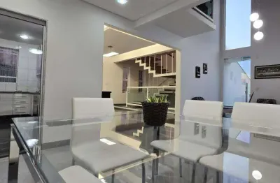 Linda casa 3 quartos 4 vagas, área gourmet em lote de 360m², senhora das graças - betim