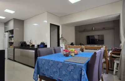 Casa comercial à venda no Centro, Betim 