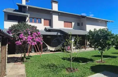 Imóvel à venda: Casa em Bela Vista, Caxias do Sul - Semimobiliada