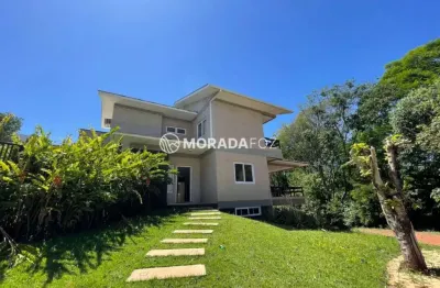 Casa com 6 quartos para alugar no Jardim Naipi, Foz do Iguaçu 