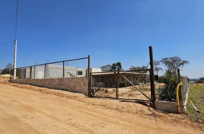 Chácara / sítio com 2 quartos à venda na Praça da Igreja, 9864, Cristal, Mairinque