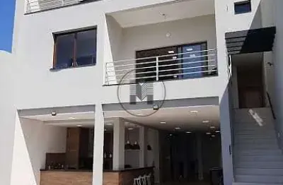 Casa com 4 quartos à venda na Vila Alves, Guaratinguetá 