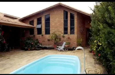 Casa com 4 quartos à venda no Jardim Rony, Guaratinguetá 