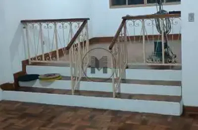 Casa com 3 quartos à venda no Centro, Taubaté 