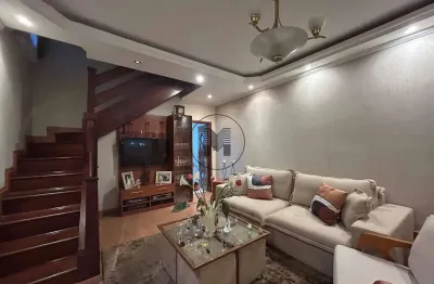 Casa com 3 quartos à venda no Centro, Taubaté 