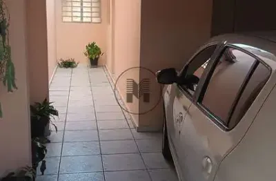 Casa com 2 quartos à venda no Jardim Santa Luzia, Guaratinguetá 