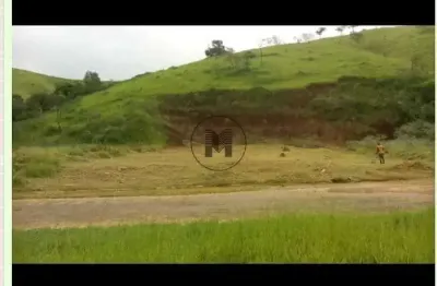 Terreno com perfil para chácara muito próximo ao centro em bairro residencial!!!!!