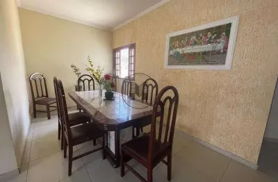 Casa com 3 dormitórios à venda, 200 m² por r$ 1.900.000,00 - jardim paraíba - aparecida/sp