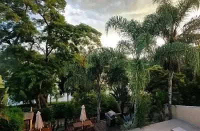 Casa para quem quer conforto e tranquilidade!!!! venha conhecer essa belíssima casa à venda!!