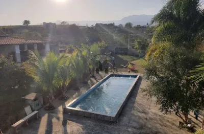 Chácara com 5 dormitórios à venda, 10000 m² por R$ 650.000,00 - Pedrinha - Guaratinguetá/SP