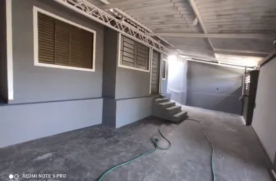 Casa com 03 dormitórios para alugar por R$ 1.850,00/mês - Limeira/SP