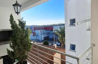 Apto 2 dorm., sacada c/  churrasqueira. prédio 4 andares c elevador.
