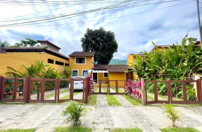 Casa com ótima localização na est paraty-cunha com cachoeira nos fundos do imóvel