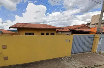 Casa de rua para alugar em louveira - 2 dorm + 1wc  (aos fundos 1d + 1wc)