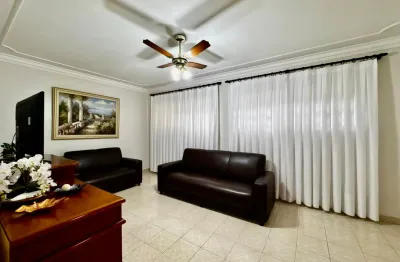 Casa com 3 quartos à venda na Rua Alexandre Gomes de Abreu, Jardim Palma Travassos, Ribeirão Preto