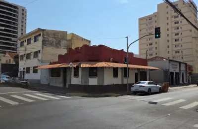 Casa comercial de esquina no centro ribeirão preto 169 metros