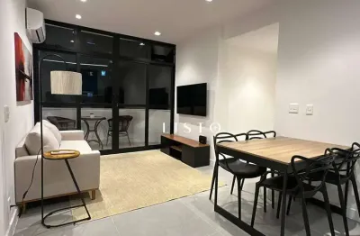 Apartamento reformado e mobiliado com 2 dormitórios à venda, 70 m² por r$ 1.090.000 - copacabana - rio de janeiro/rj