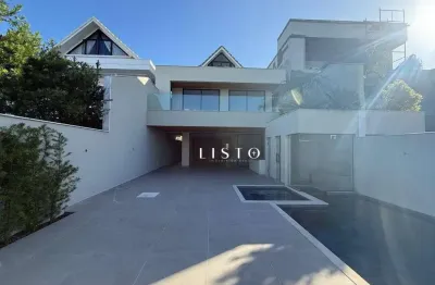 Casa primeira locação à venda no condomínio blues houses barra da tijuca com 400m2