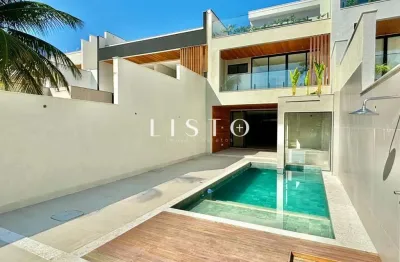 Casa contemporânea à venda no Condomínio Riomar | 5 suítes | 340 m² | Área gourmet | Piscina | Sauna