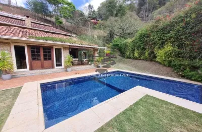 Espetacular residência em condomínio  quinta do lago com 6 suítes poscina