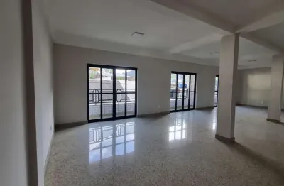 Sala comercial para alugar no Cascatinha, Petrópolis 