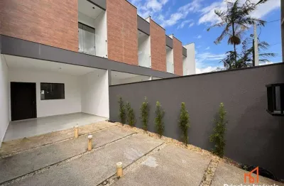 Casa com 3 quartos à venda na Rua Treze de Maio, 78, Iririú, Joinville