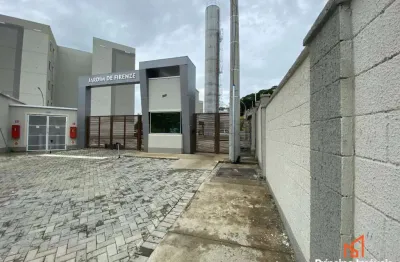 Apartamento térreo com 02 dormitórios no joão costa joinville