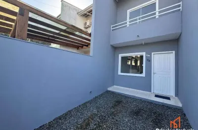 Casa para locação com 02 dormitórios no nova brasília joinville