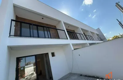 Casa com 2 quartos à venda na Rua Professora Sinhazinha, 53, Saguaçu, Joinville