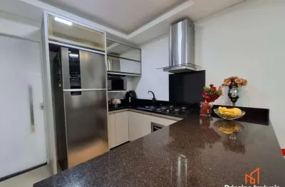 Casa com 2 quartos à venda na Rua Olívio Menestrina, 240, Vila Nova, Joinville