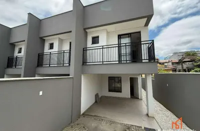 Casa com 3 quartos à venda na Rua Gago Coutinho, 148, Guanabara, Joinville