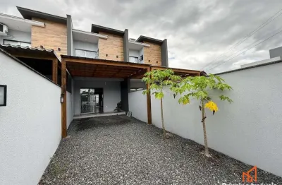 Casa com 3 quartos à venda na Rua Rio Doce, 300, Guanabara, Joinville