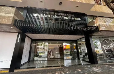 Sala comercial para alugar na Avenida Brasil, 4493, Zona 01, Maringá