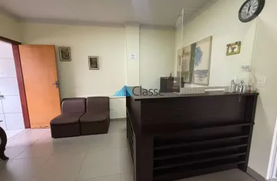 Sala comercial com 3 salas para alugar na rua das camélias, 326, conjunto habitacional inocente vila nova júnior, maringá, 42 m2 por r$ 1.200