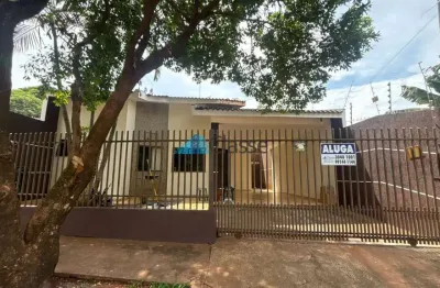 Casa com 3 quartos para alugar na rua katisuji nishiyama, 857, parque da gávea, maringá, 130 m2 por r$ 2.200