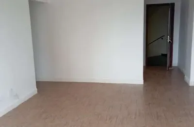 Apartamento central com 1 suíte e 2 quartos no valor de r$ 420.000,00