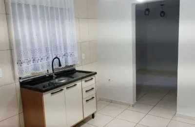 Apartamento com 2 quartos para alugar na Avenida Toledo, Centro, Cascavel