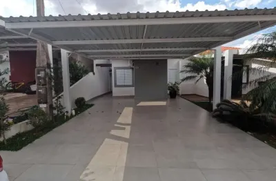 Casa com 2 quartos para alugar na Avenida das Torres, FAG, Cascavel