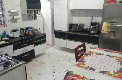 Casa térrea no jardim das maravilhas por 310 mil !!!