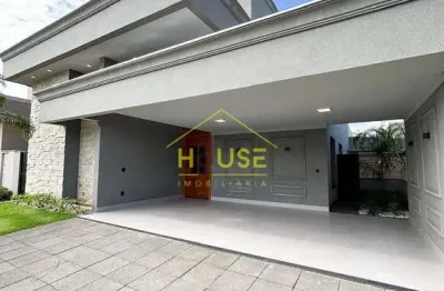 Casa à venda no condomínio damha 6 – rica em armários, painéis ripados e piscina