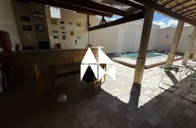Casa com 3 quartos à venda na rua gaudêncio de souza, boa vista ii, resende, 189 m2 por r$ 700.000