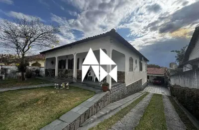 Casa com 4 quartos à venda na rua expedicionário cadiz, montese, resende, 245 m2 por r$ 780.000
