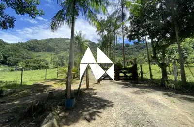 Chácara / sítio com 6 quartos à venda na rua antônio veiga da silva, centro, resende, 40000 m2 por r$ 890.000