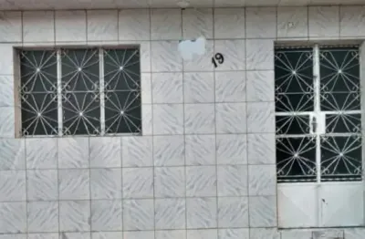 Casa com 2 quartos à venda na 1ª Travessa Campo do Universo, 19, Casa Amarela, Recife